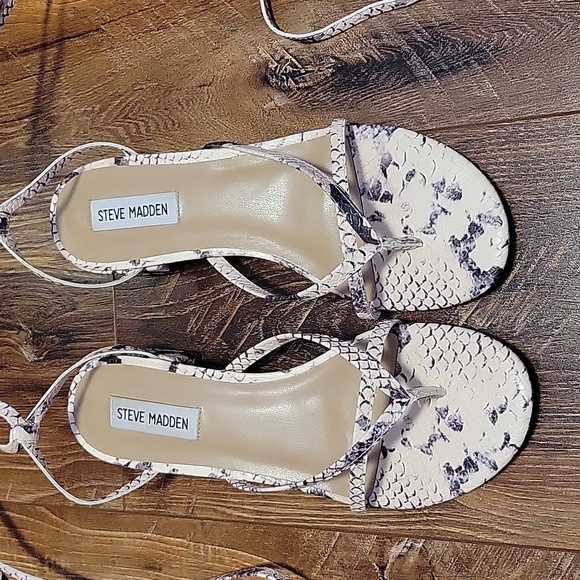 Steve Madden shoes - Picture 2 of 7